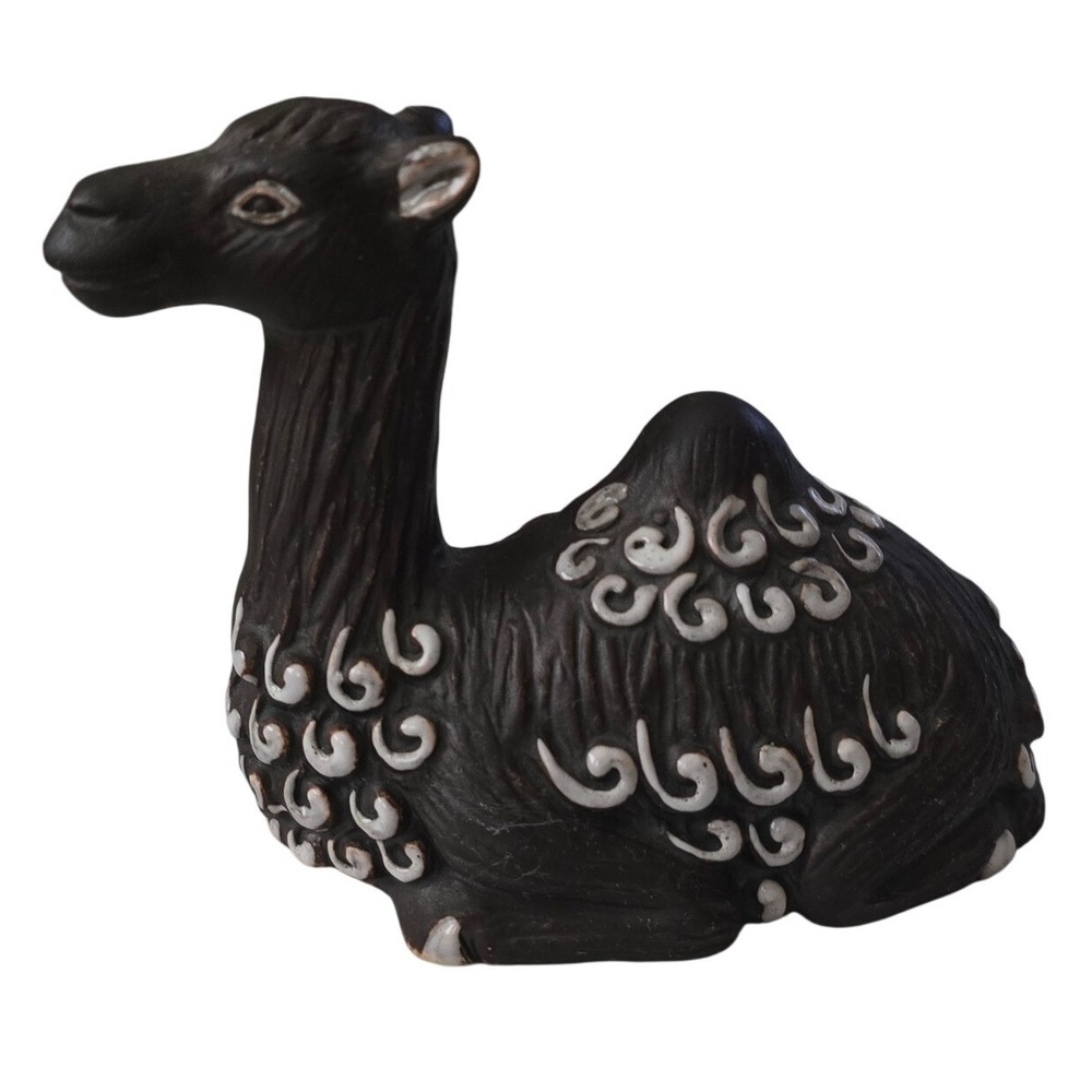 Vintage Mann Japan Ceramic Camel‎ Figurine Dark Brown White Scroll Hand Painted